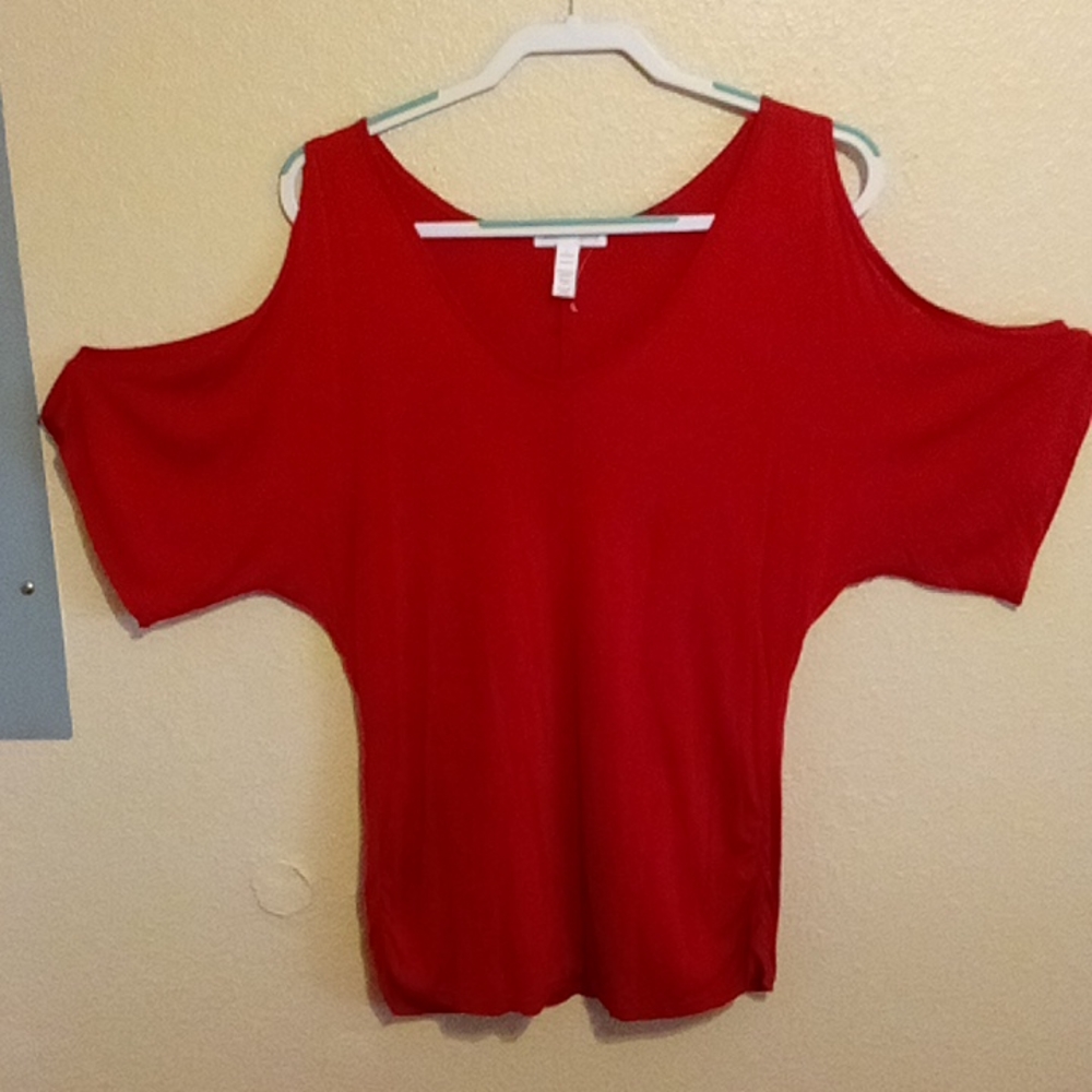 Women's  blouse( NWOT) ambiance apparel large red
